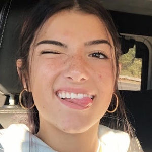 Meet your Posher, Logan